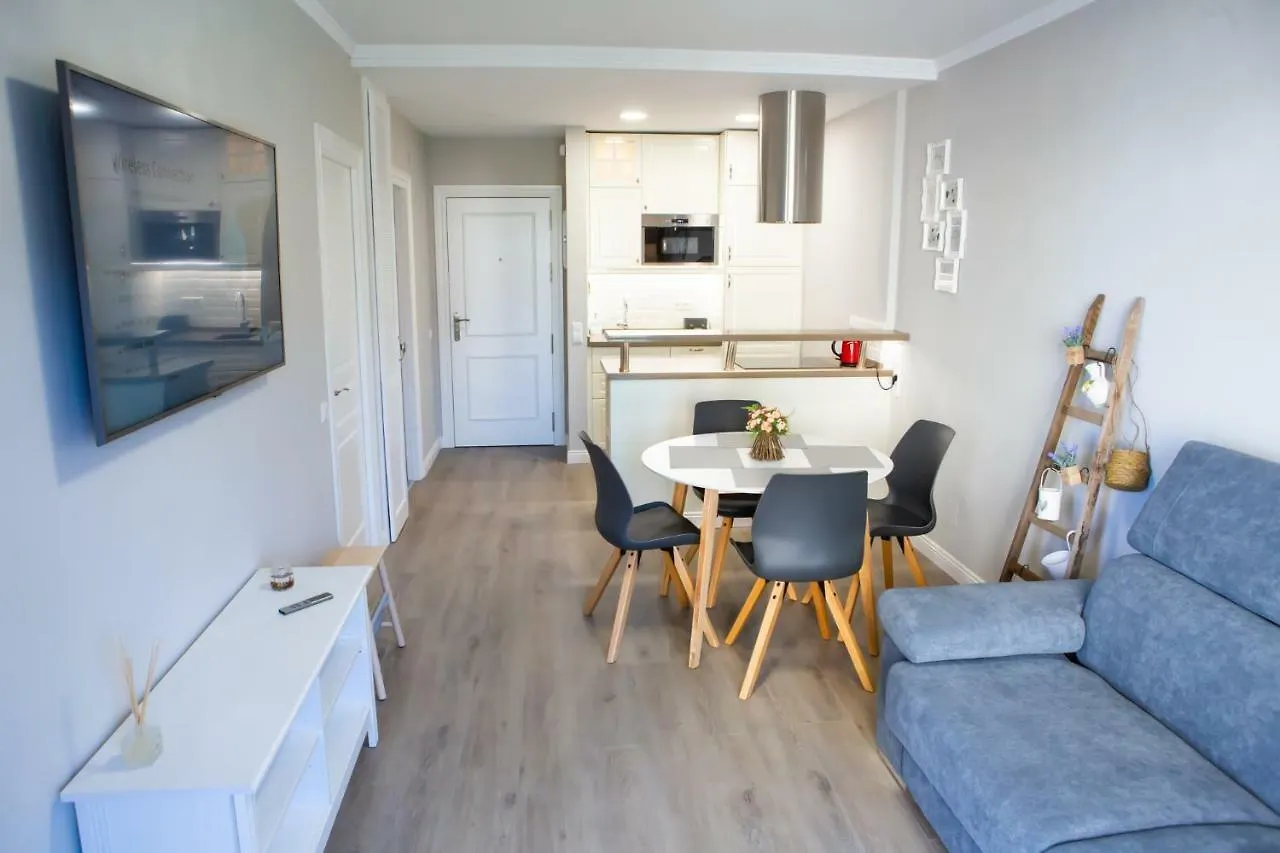 Beachfront Apartment In Fuengirola New 0*,